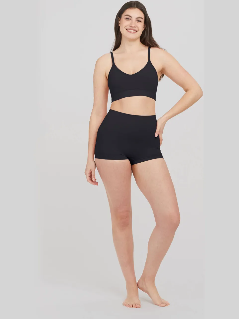 SPANX SPANXshape™ ExtraOrdinary seamless medium corrigerende Boyshort zwart
