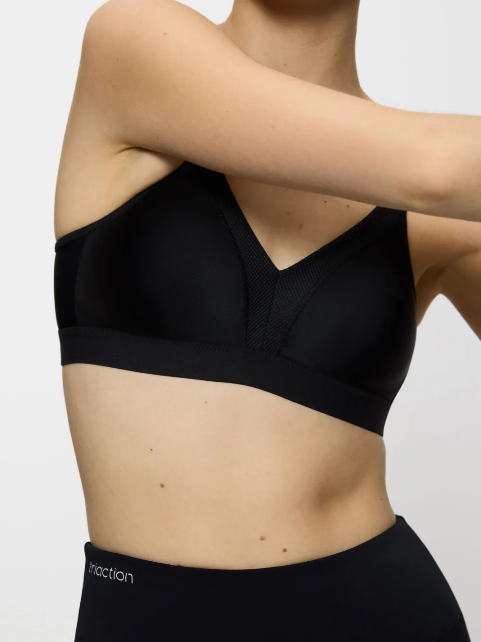 Triumph level 3 sportbh Triaction zwart, foto 6