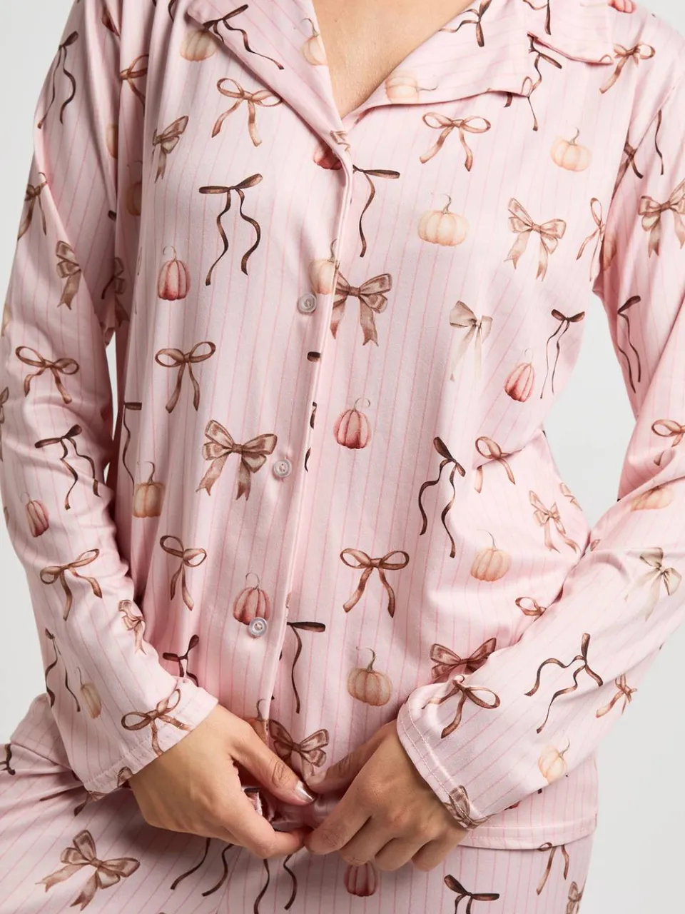 boohoo Dames Herfst Pompoen En Strik Print Pyjama Set Met Lange Mouwen & Broek baby roze, foto 4