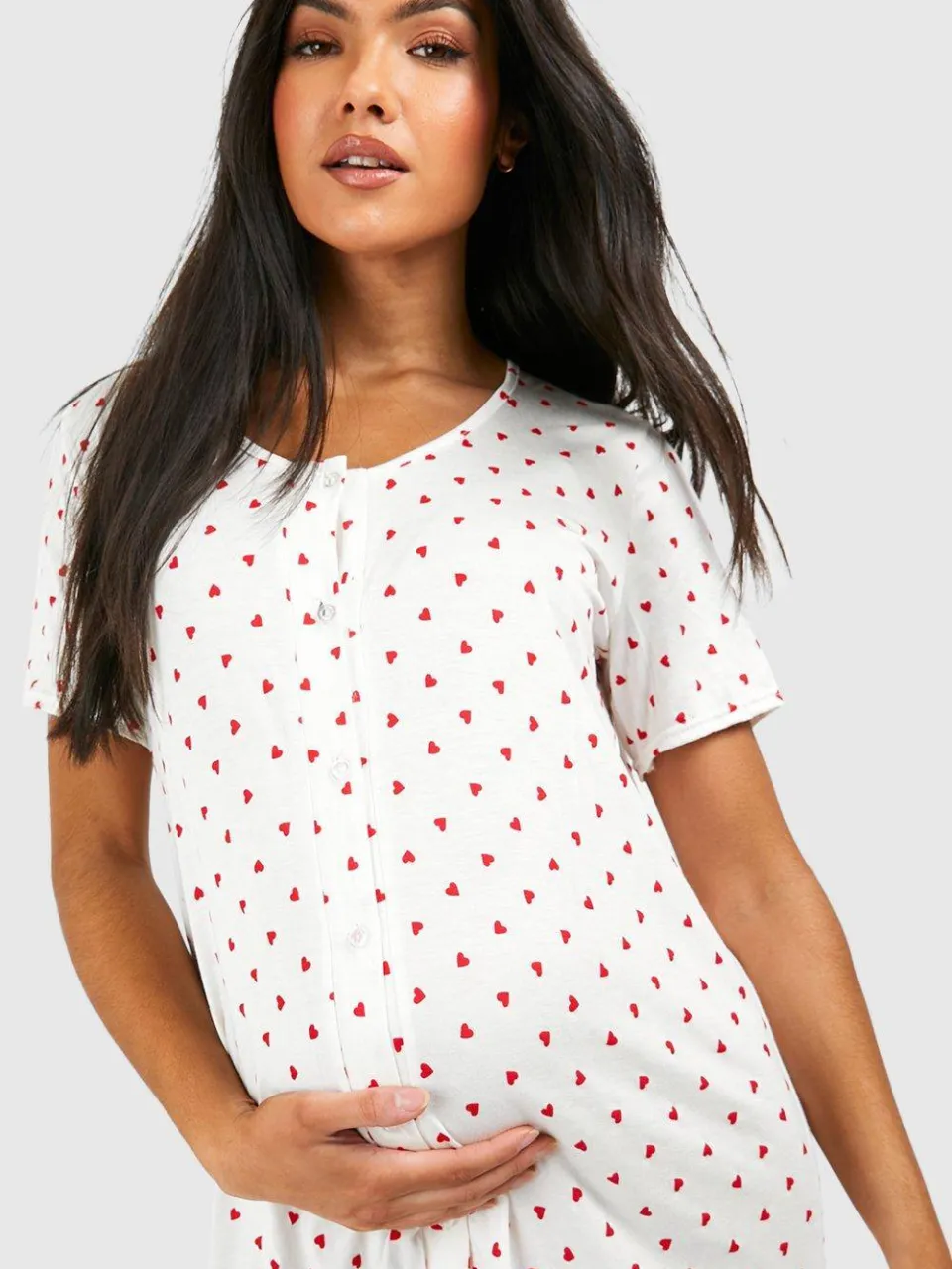 boohoo Dames Zwangerschapsnachtjurk met knoopsluiting en hartprint crème, foto 4