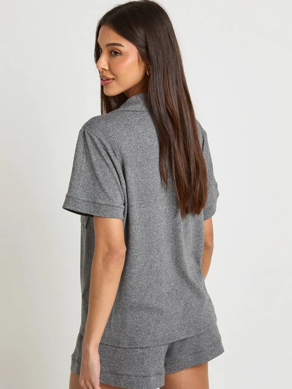 boohoo Dames Zachte Korte Mouw Shirt & Shorts Pyjama Set grijze mergel, foto 3