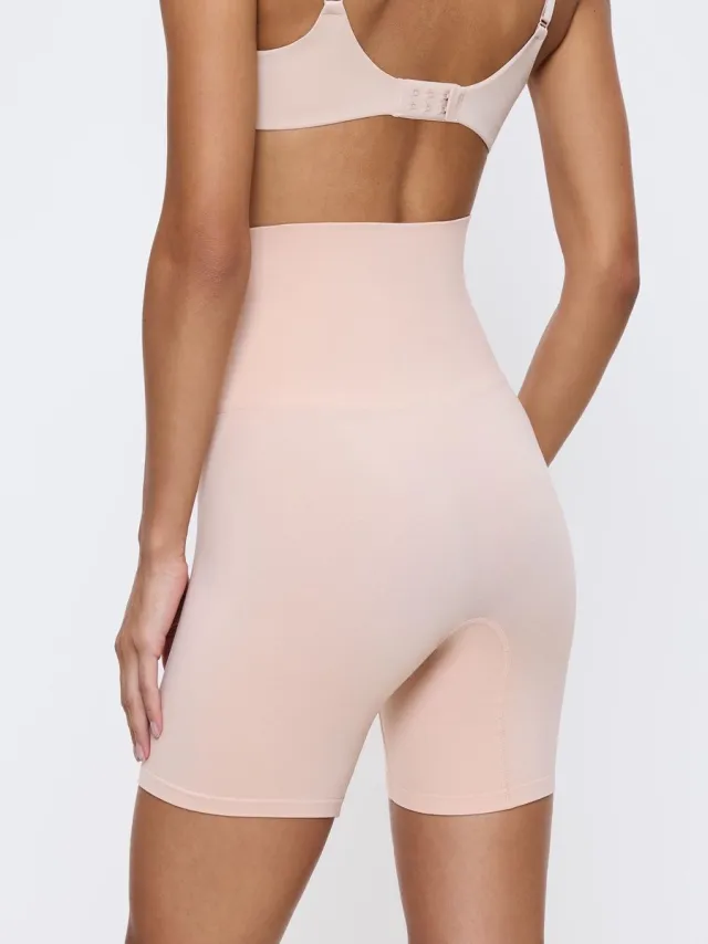 Shapingslip Triumph Soft Sculpt Panty neutral beige