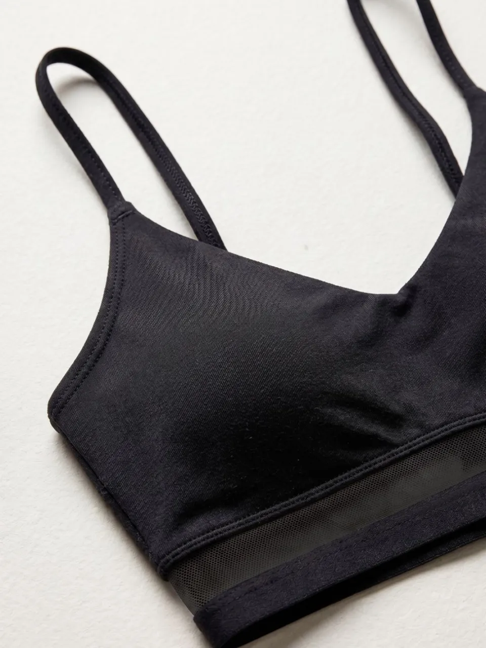 OTS Damesbralette zwart, foto 2