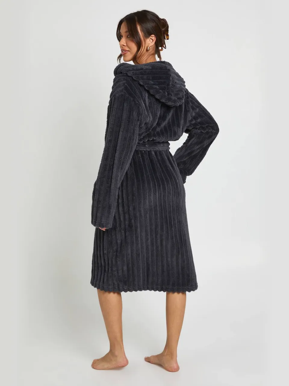 boohoo Dames Geribbelde Fleece Kamerjas Met Capuchon houtskool, foto 2
