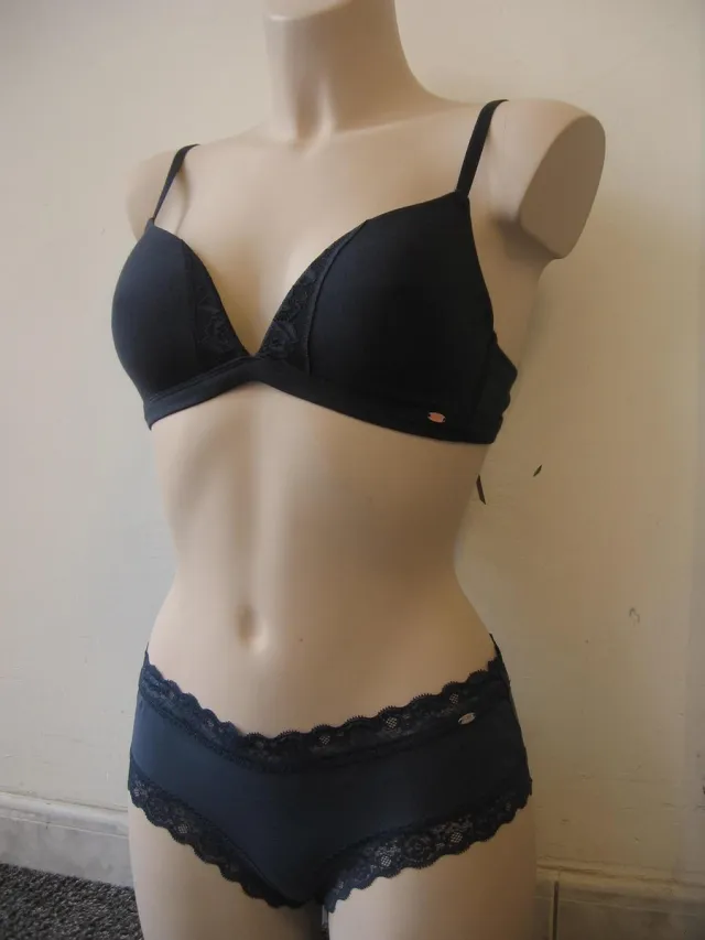 Skiny beugelloze beha SMART COTTON - maat 70B donkerblauw