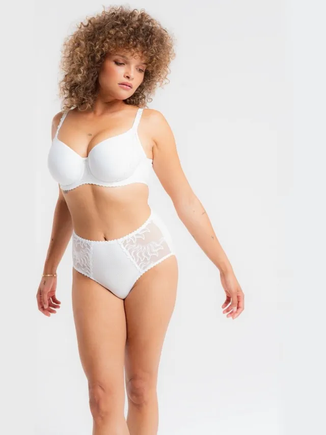 Louisa Bracq Esperanza BH – Wit – Gladde cups met broderie – Super pasvorm - 75-90 F