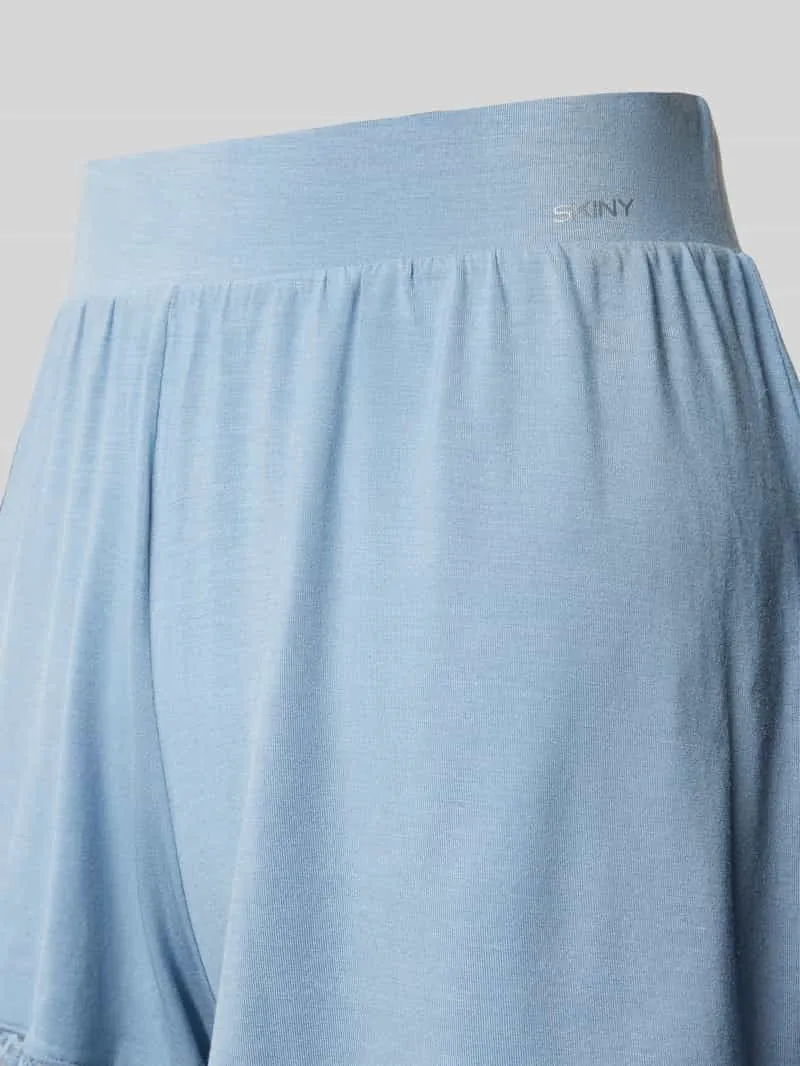 Skiny Korte pyjamabroek met kantgarnering lichtblauw, foto 3
