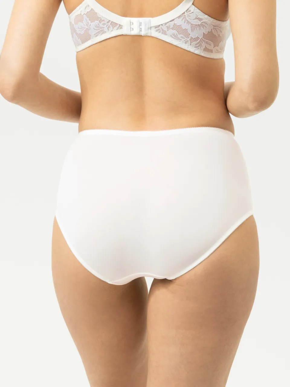 Mey Tailleslip Serie Luxurious Champagne wit, foto 3