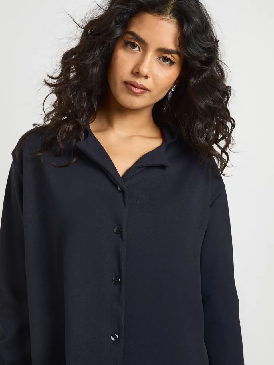 boohoo Dames Super Zachte Pyjama Set met Lange Mouwen Top & Broek zwart, foto 4