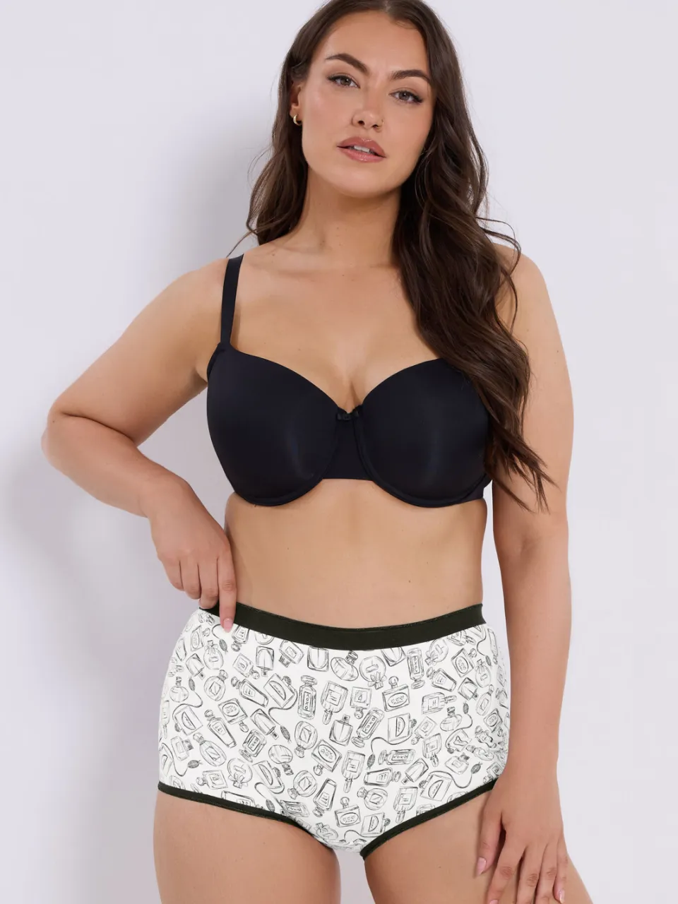 Yours 5Pack Zwarte Shorts Met Parfumflesprint-56, foto 3