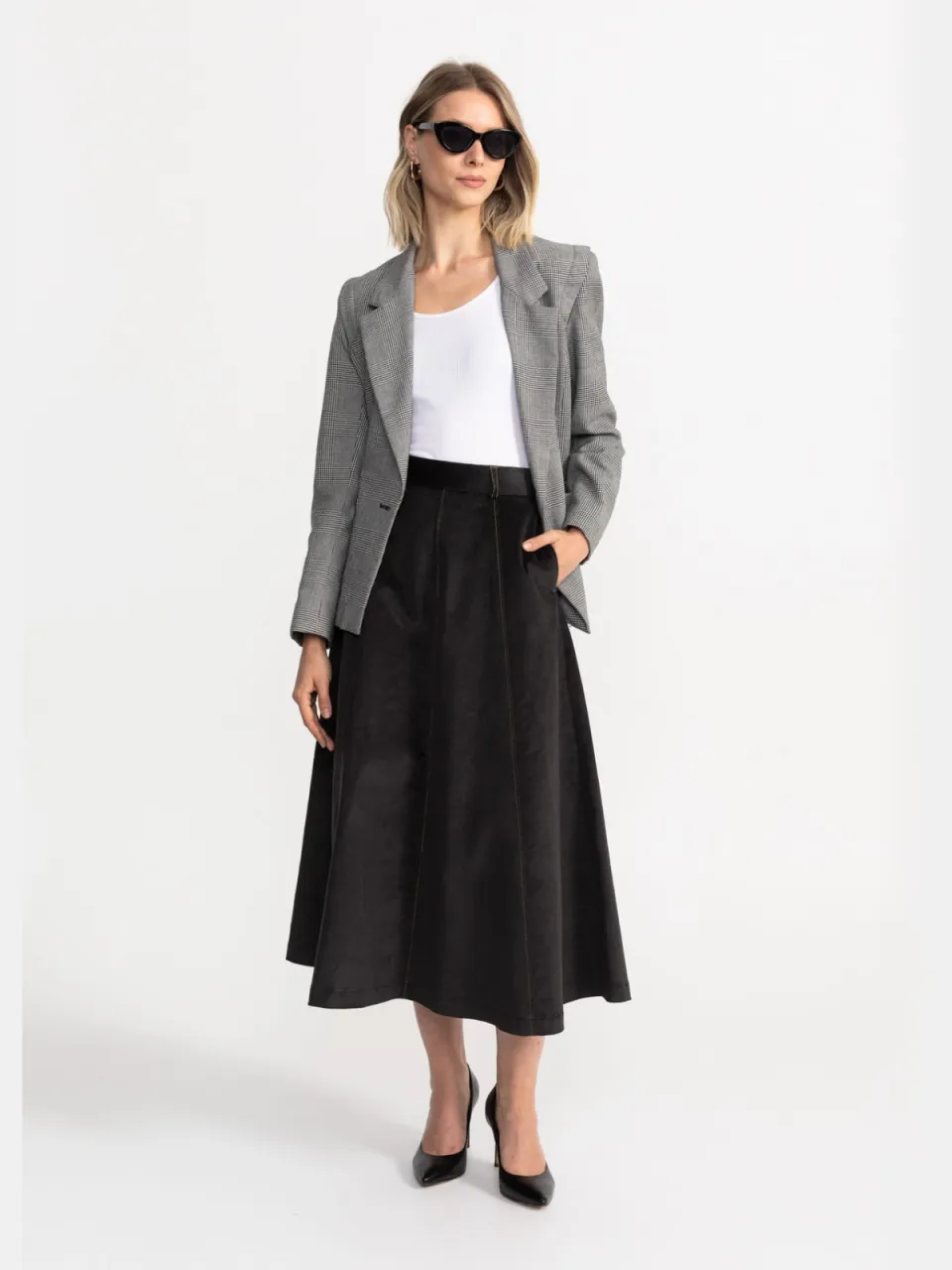 De IONESCU dames vegan Corduroy Midirok Dorna Antracietgrijs