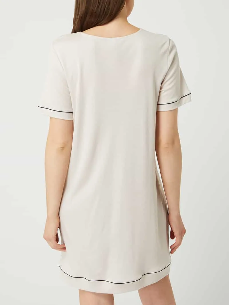 Hanro Nachthemd van lyocell, model 'Natural Comfort', foto 3