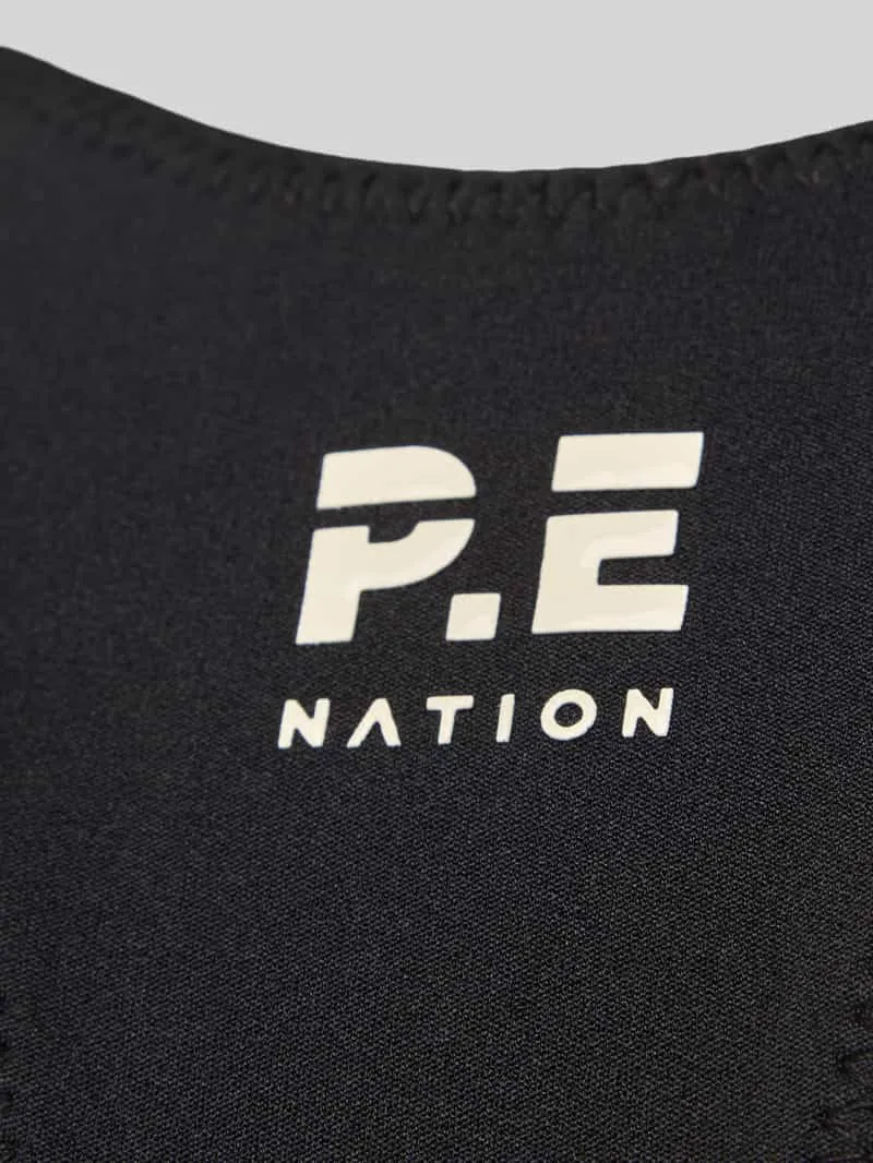 P.E Nation Racerback-bustier met V-hals model 'ACTIVE' zwart, foto 3