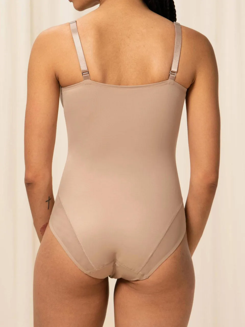 Triumph corrigerende body True Shape Sensation beige, foto 4