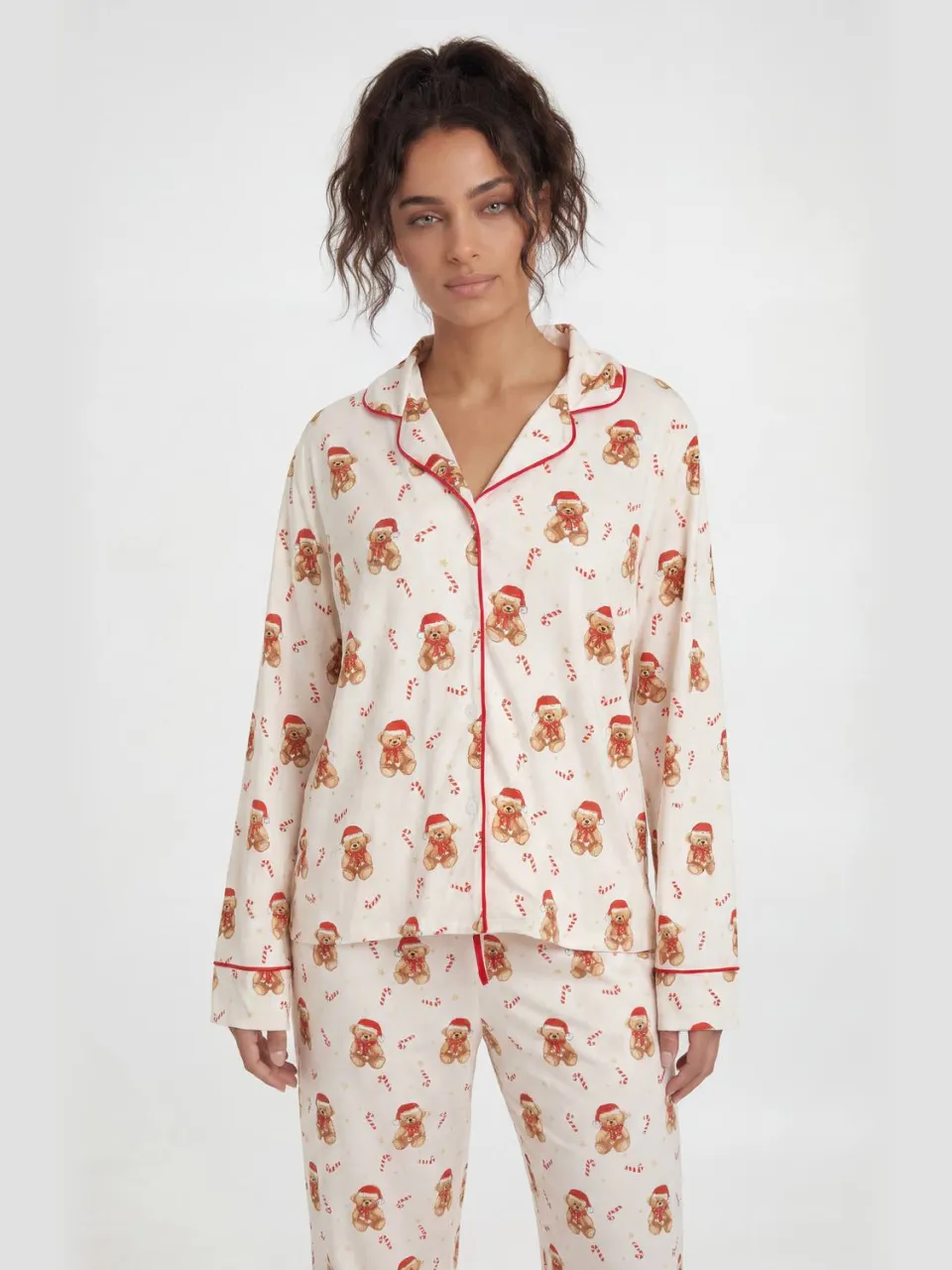 boohoo Dames Kerstbeer & Zuurstok Print Pyjama Set Met Biesdetail Lange Mouw & Broek wit, foto 3