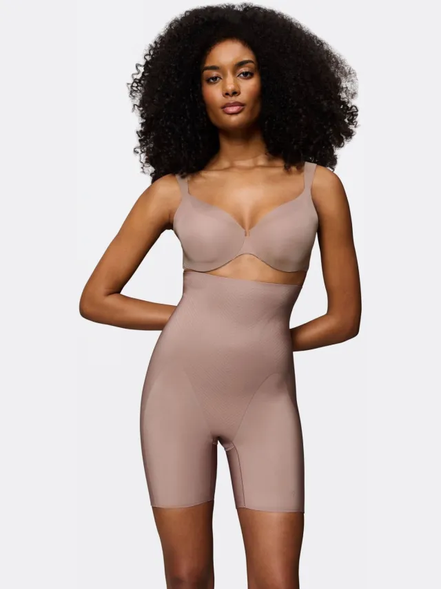 Triumph high waist corrigerende short Body Make-Up Illusion Curve lichtbruin