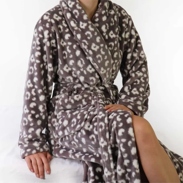 Irresistible Irresisitible Dames Ochtendjas - Fleece - Panterprint Bruin