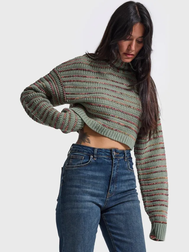 IT'S BASIC CROP CHENILLE SWEATER - OLIVE