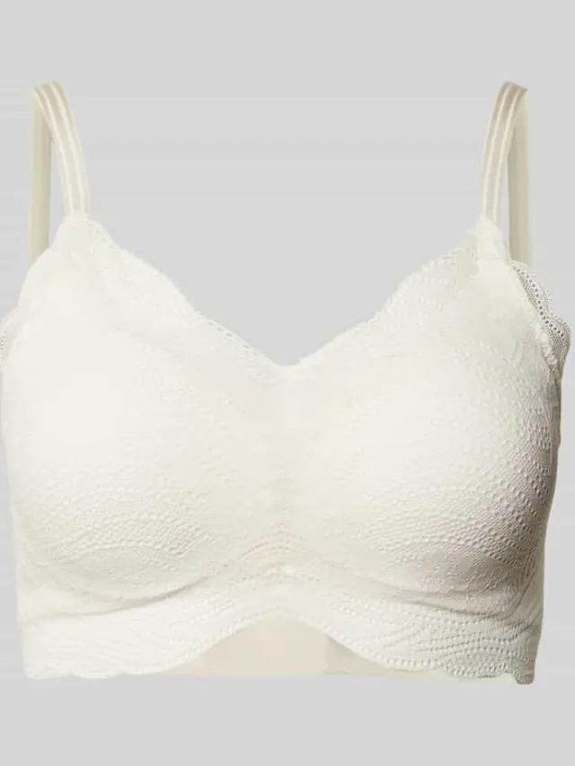 Triumph Beha met kant, model 'LIFT SMART' Offwhite