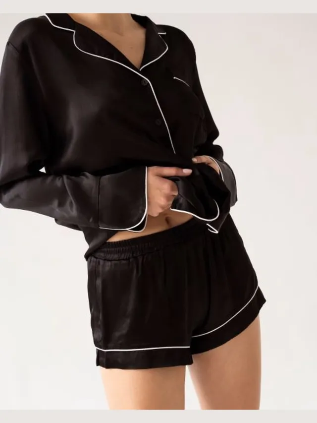 Aruelle Dames pyjama Charlotte-satijn-lange mouwen & korte broek-contrasterende details-zwart