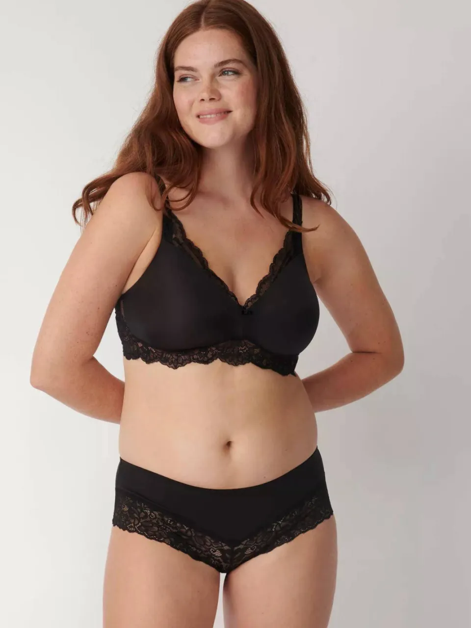 Triumph Amourette Charm bh zonder beugel zwart