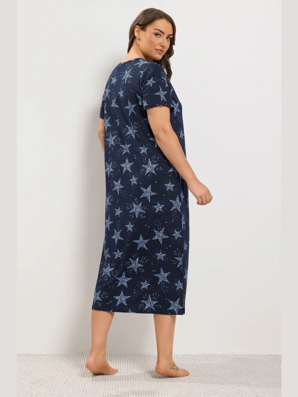 Yours Curve Midaxi Nachthemd Met Ster En Knoopsluiting In Marineblauw-60, foto 3