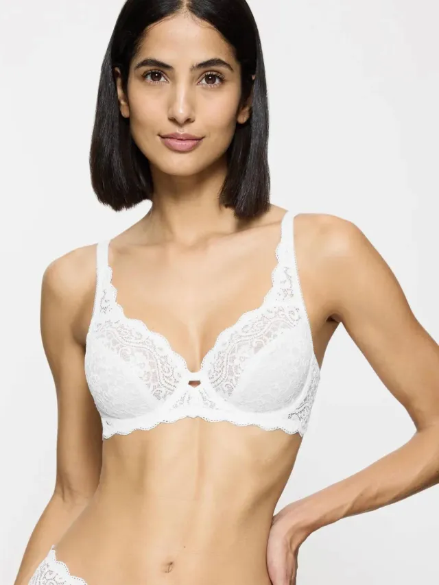 Triumph Amourette beugelbh wit