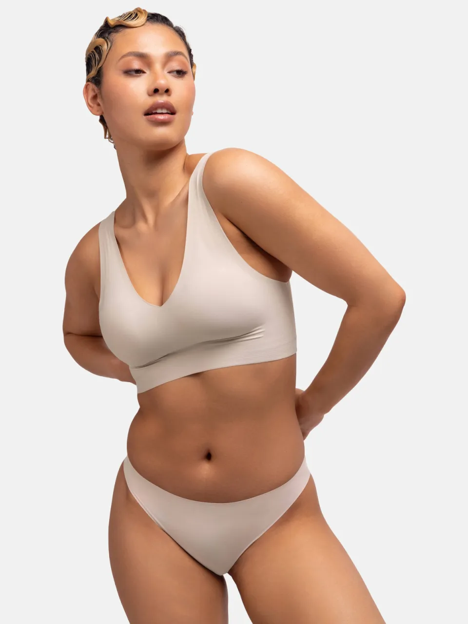 Dorina Airlite voorgevormde bh top beige