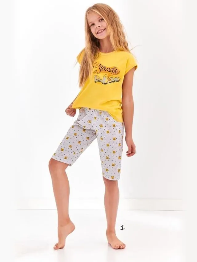 Taro Short Pyjama Amelia. Maat: 110 cm / 5 jaar. Geel - multi