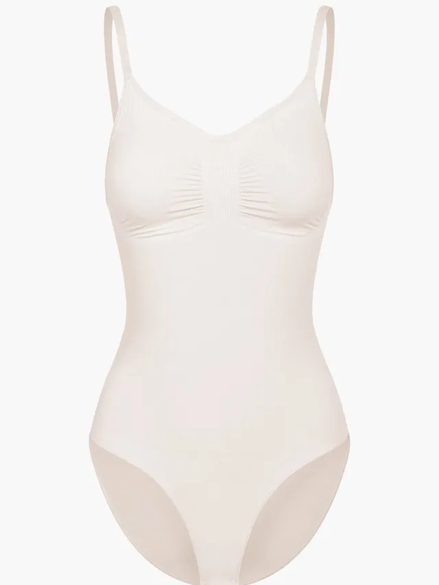 cfab Bodysuit met corrigerende shapewear en slipje - Zandkleur - XS - Corrigerende Body - Naadlos - corrigerend ondergoed dames