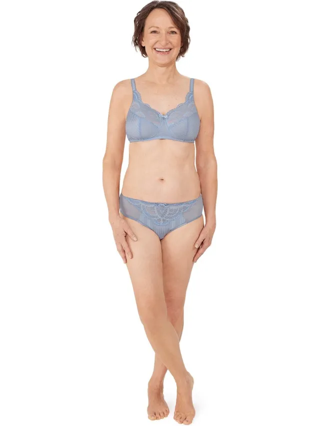 Amoena Karolina Voorgevormde Prothese Bh Karolina SBP C0604 C0604 - light blue/light sand - maat EU 80C / FR