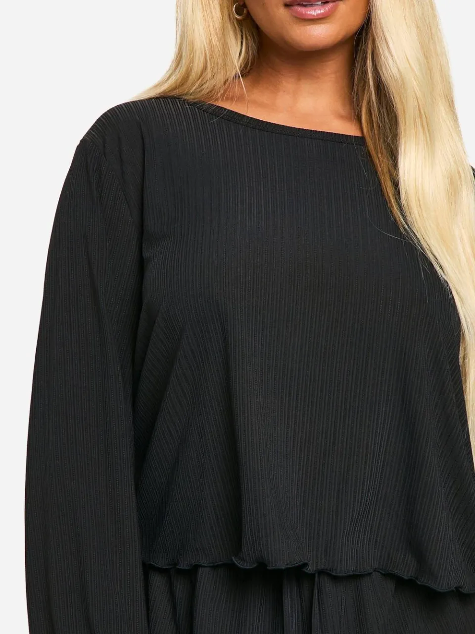 boohoo Dames Plus Getextureerde Lettuce Hem Broek Pyjama Set zwart, foto 4