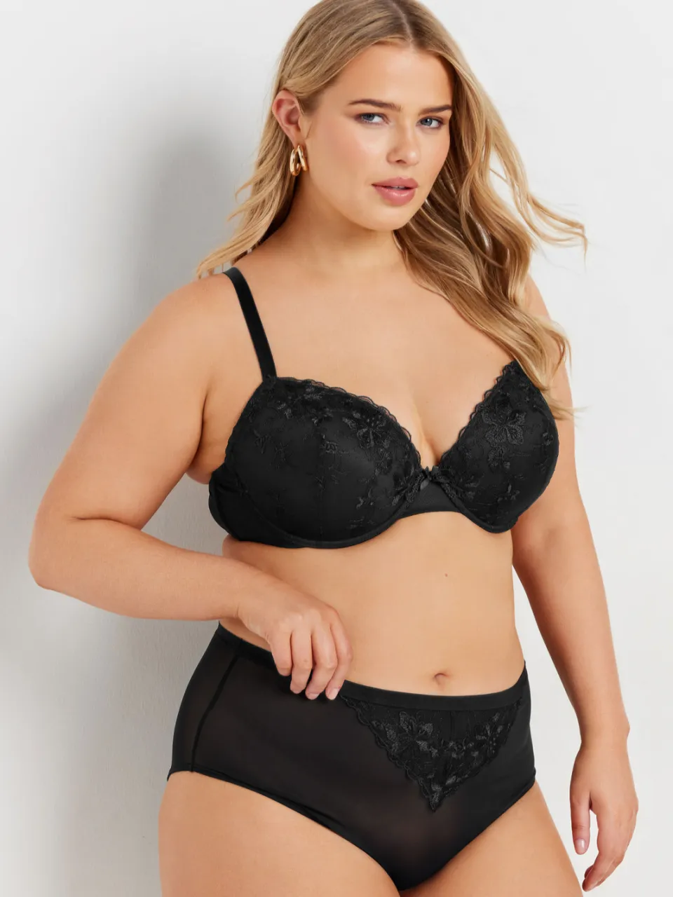 Yours 2 Pack Voorgevormde Bh's Met Bloemborduursel In Zwart/Rood, foto 4