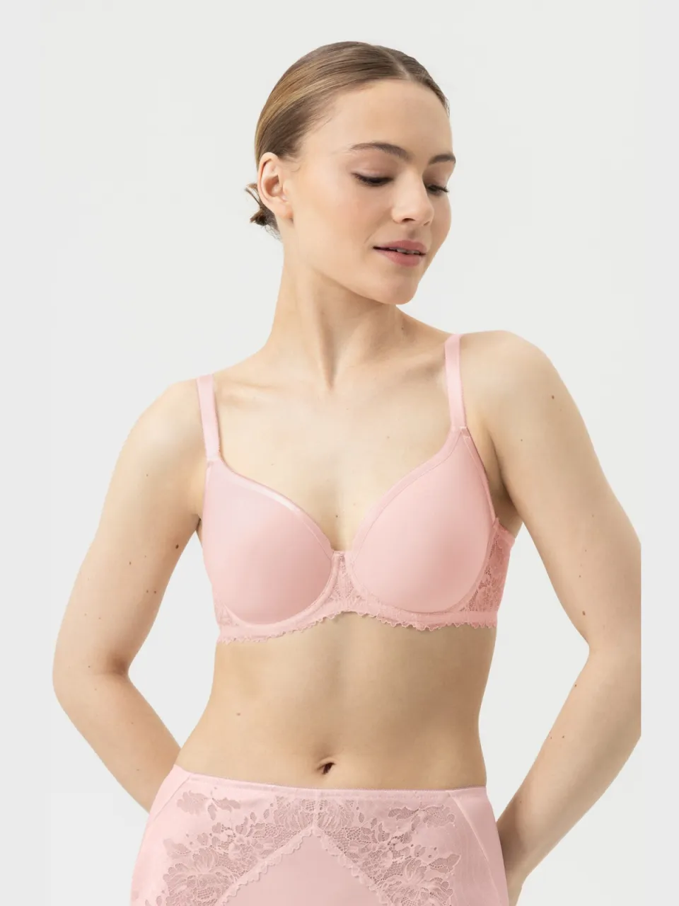 Mey Luxurious voorgevormde T-shirt-bh met beugel lichtroze roze, foto 3