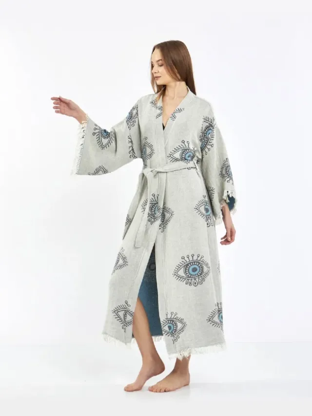 A Sense of Love Dames Mousseline Badjas Eye / Lichtgrijs kleur / One Size