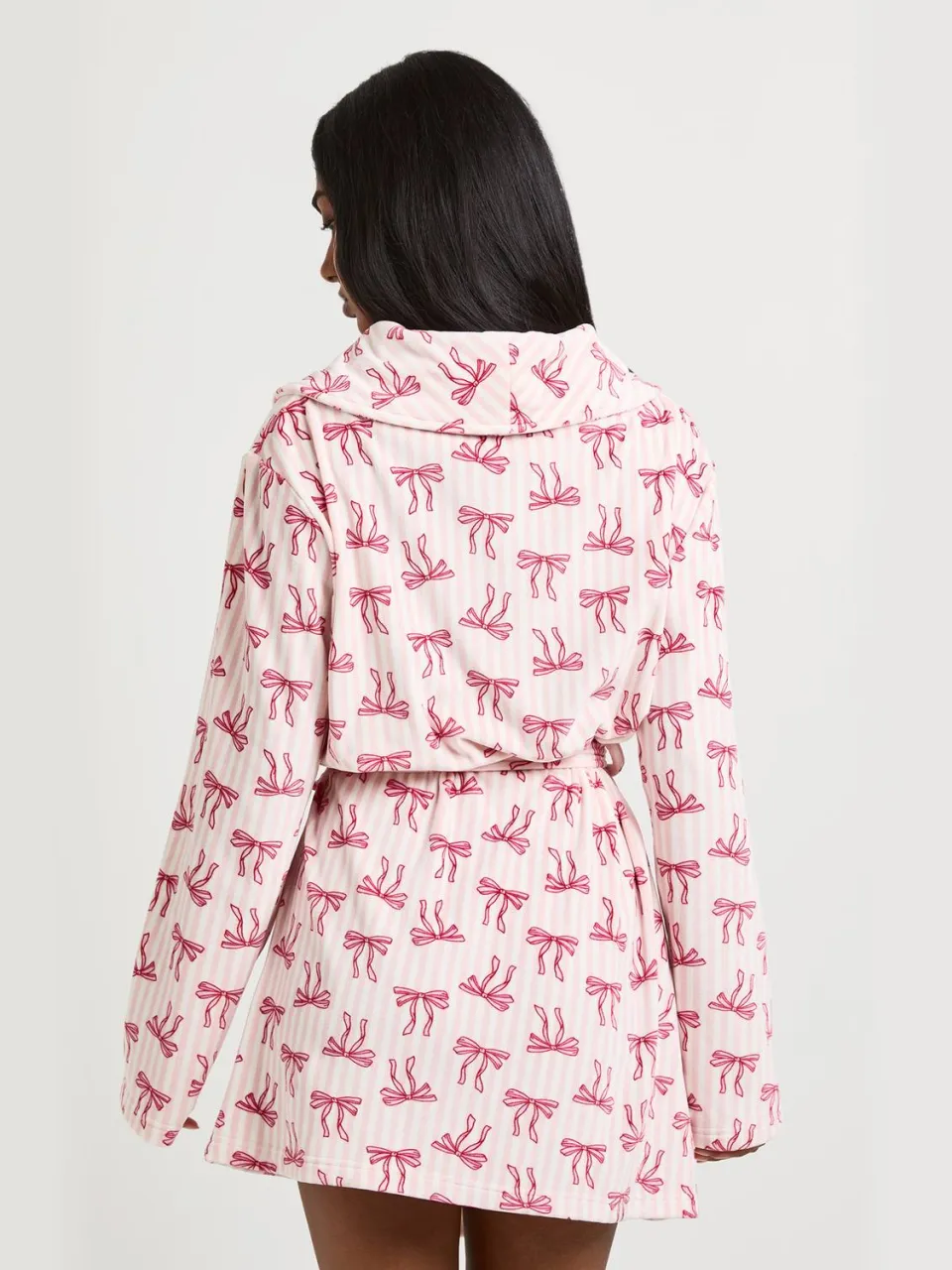 boohoo Dames Fleece Mini Kamerjas Met Strikjes En Krijtstreep Print baby roze, foto 2