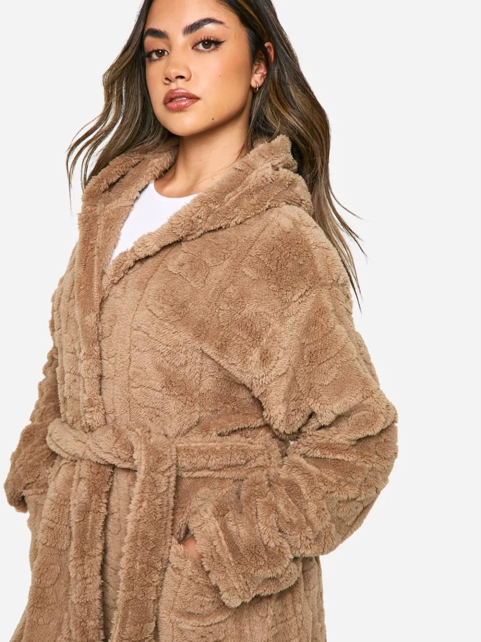 boohoo Dames Fleece badjas met reliefprint van een beer bruin, foto 3