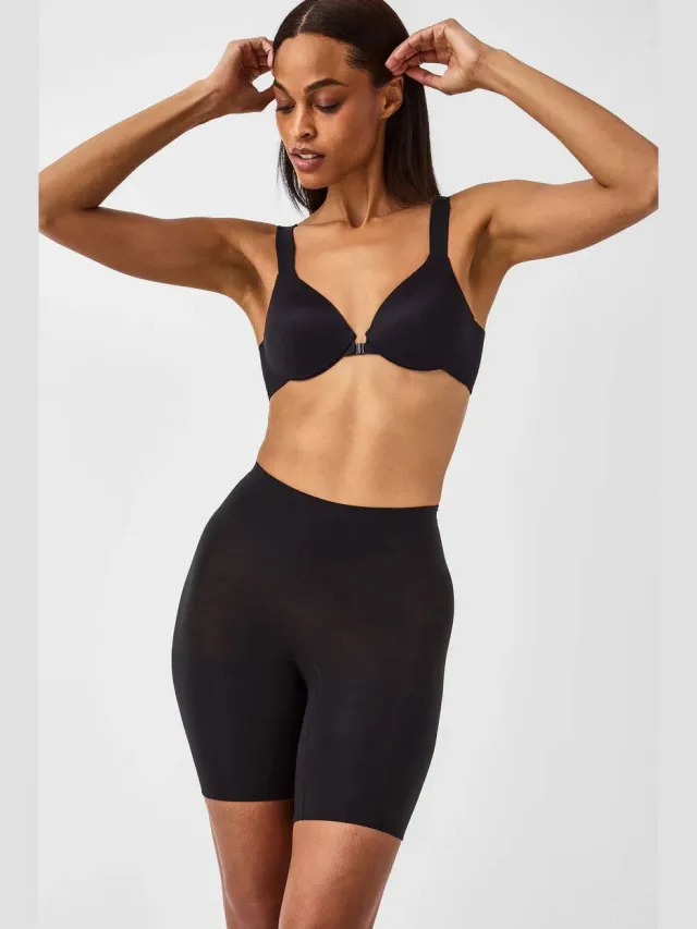 SPANX SPANXsculpt™ Seamless Power seamless sterk corrigerende short zwart, foto 3