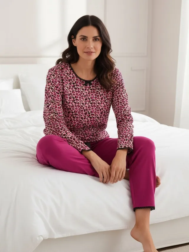 Irresistible Dames Pyjama - Lange Mouwen - Top met panterprint - Katoen - Roze Fuchsia
