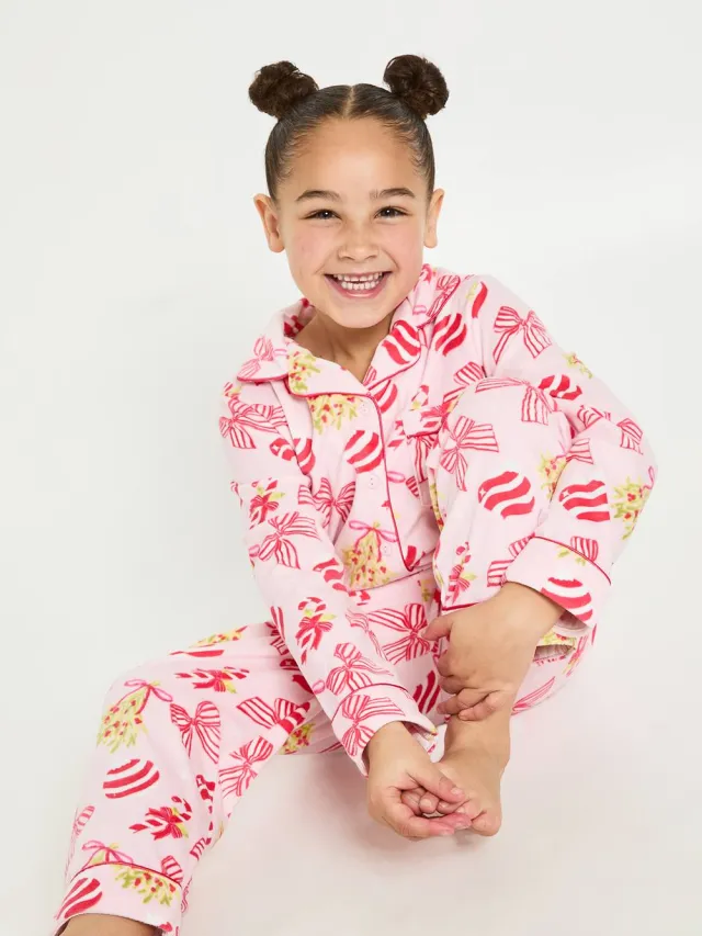 boohoo Dames Kinder Bijpassende Familie Baby Fleece Kerst Print Lange Mouw Shirt & Broek Pyjama Set Lichtroze