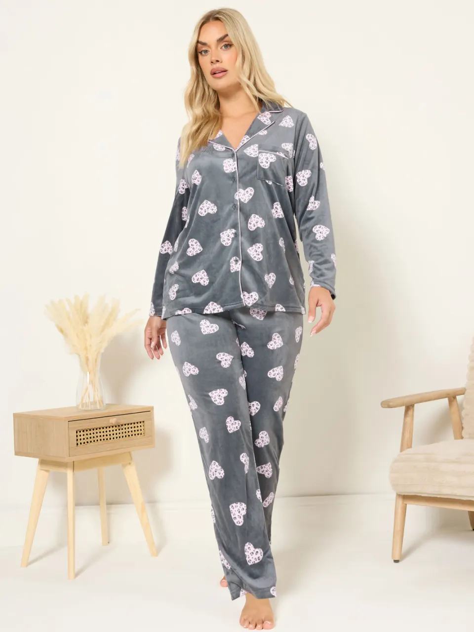 Yours Grijs Fleece Pyjamaset Met Dierenhartprint-56, foto 4