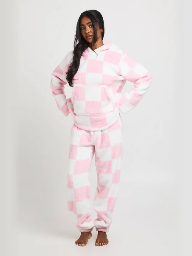 boohoo Dames Loungeset Met Fleece Hoodie En Joggingbroek Met Dambordprint Lichtroze