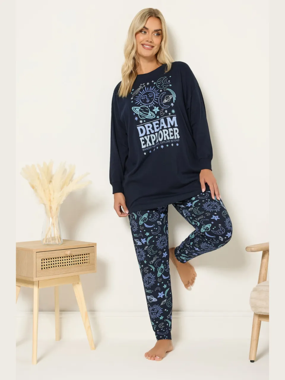 Yours Marineblauwe 'Dream Explorer' Pyjamaset Met Manchetten-44 Blue