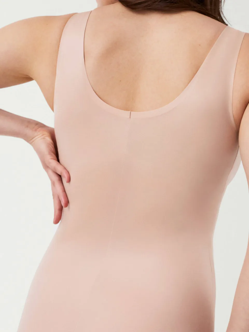 SPANX SPANXshape™ Invisible seamless medium corrigerende Tank Panty body beige, foto 8