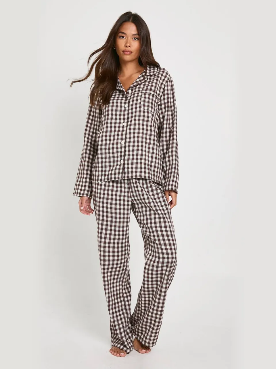 boohoo Dames Geborsteld geruit langarmhemd & broek pyjama set Chocoladebruin