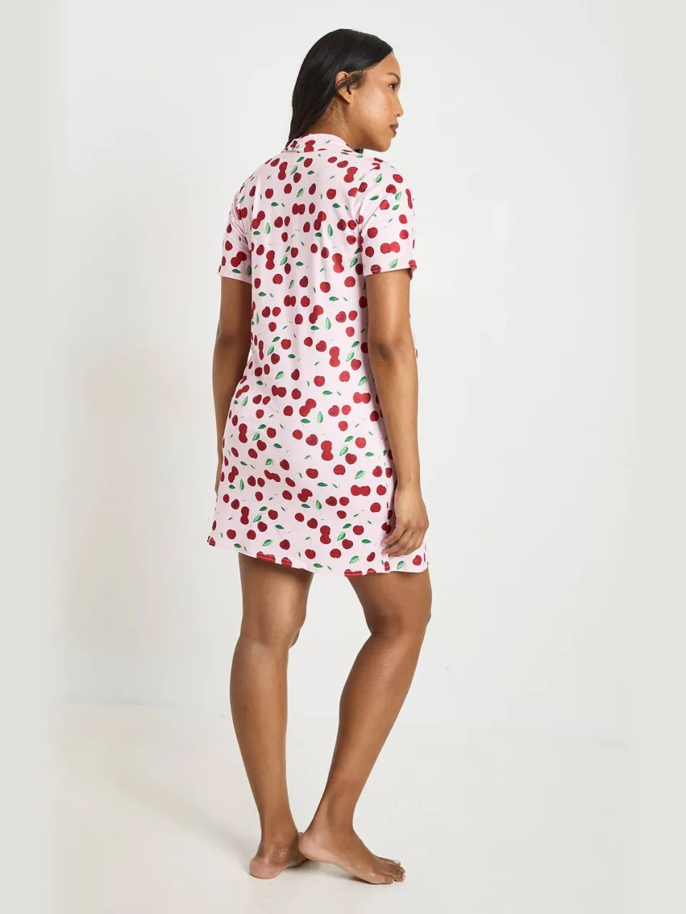 boohoo Dames Zwangerschaps Nachthemd Met Kersenprint roze, foto 3