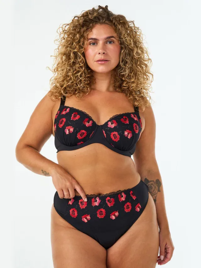Zizzi Lisandra string zwart/rood