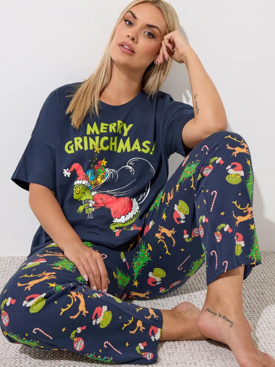 Limited Collection Curve Grinch Pyjama In Marineblauw, foto 3