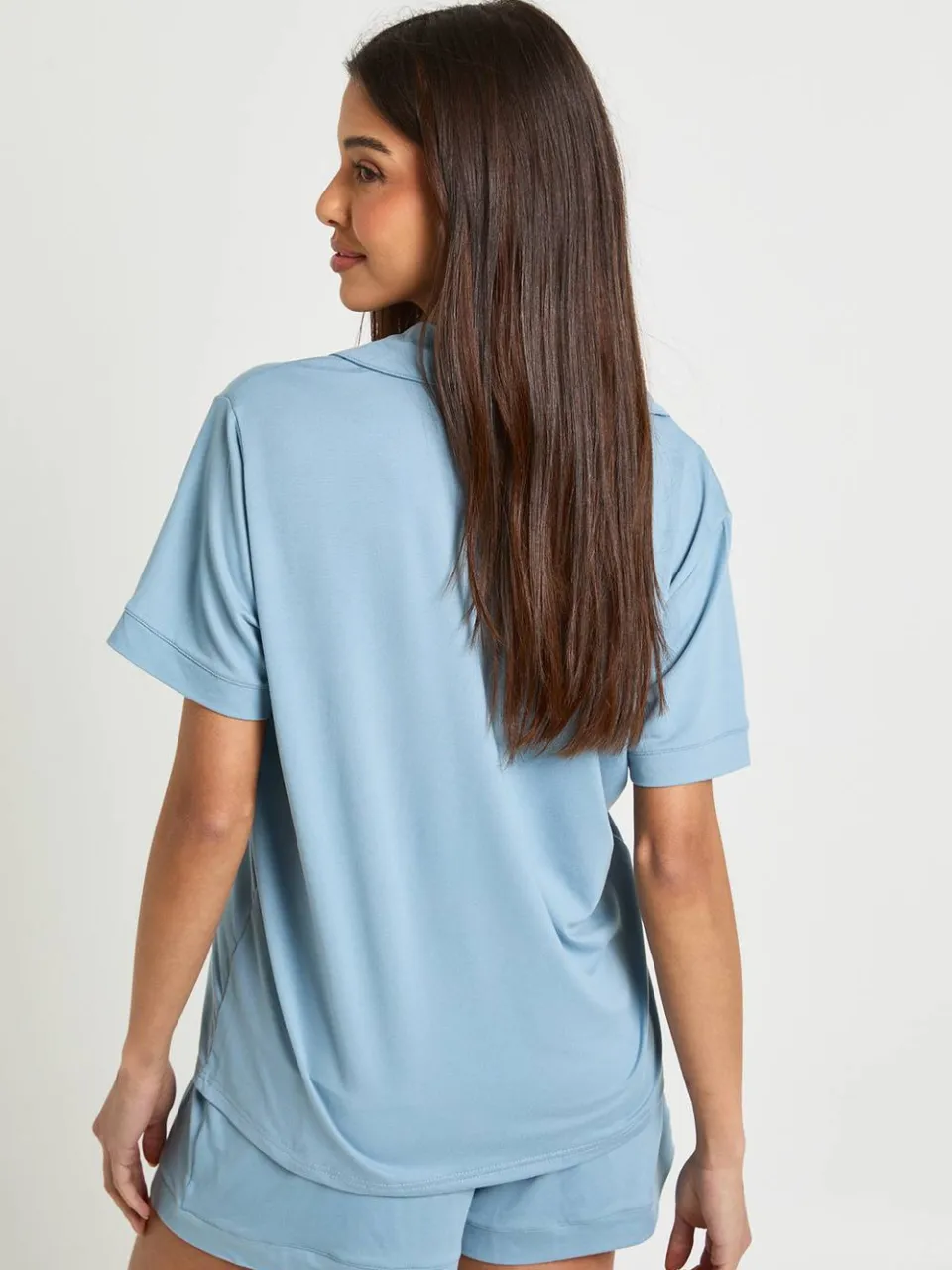 boohoo Dames Zachte Korte Mouw Shirt & Shorts Pyjama Set stoffig blauw, foto 3