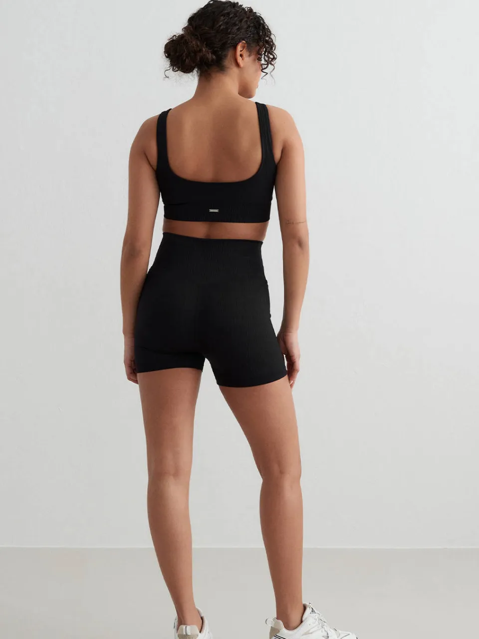 Aim'n sport-bh rib medium support Seamless zwart, foto 2